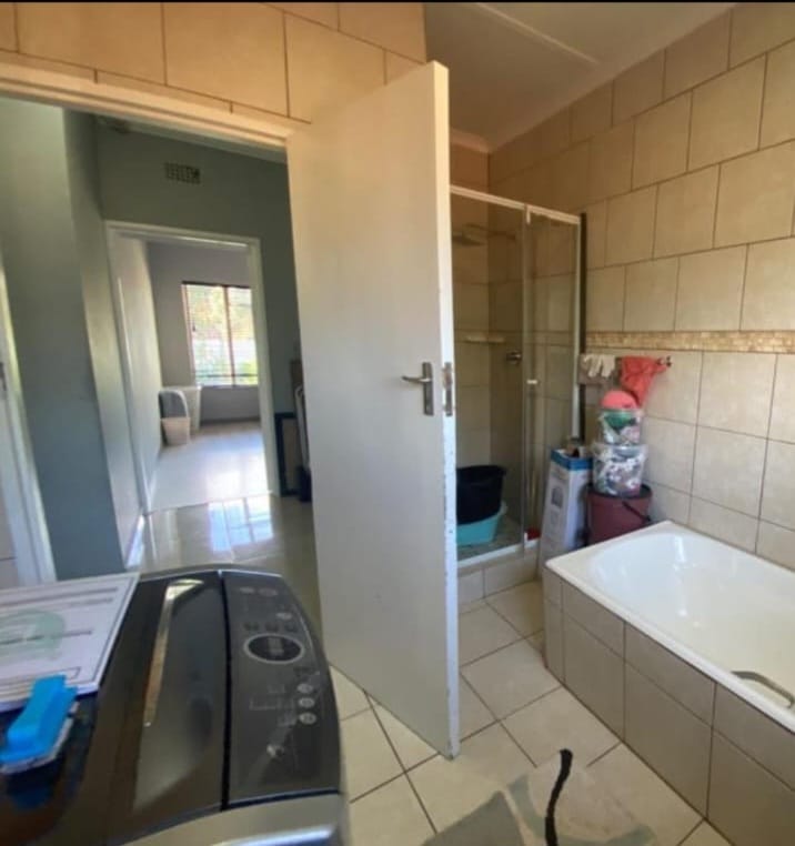 Bedroom Property for Sale in Riviera Northern Cape